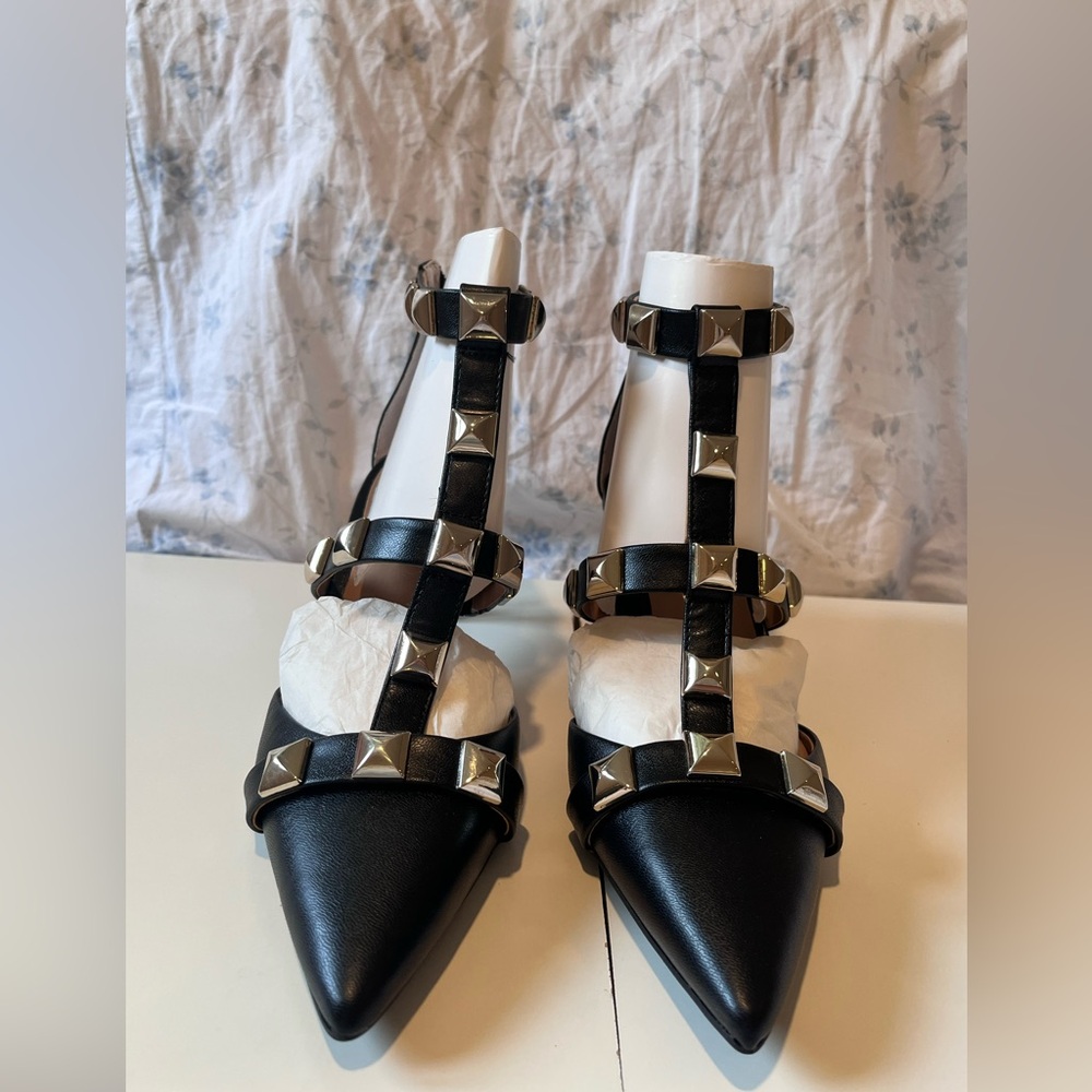 INC GILANAP BLACK SM Studded Black Women's Shoes Sz 8.5